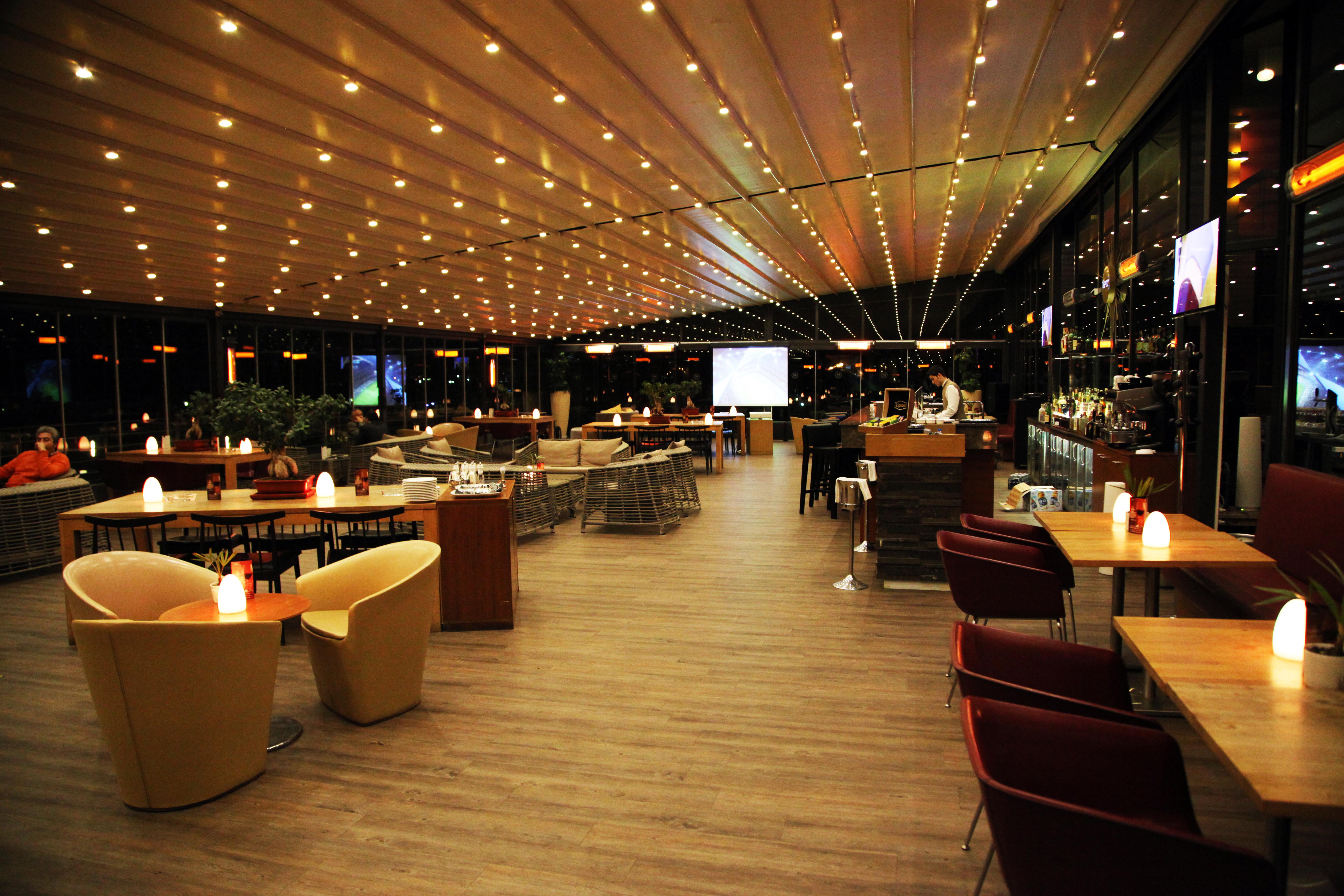 Sheraton Istanbul Atakoy Hotel מראה חיצוני תמונה The interior of the lounge