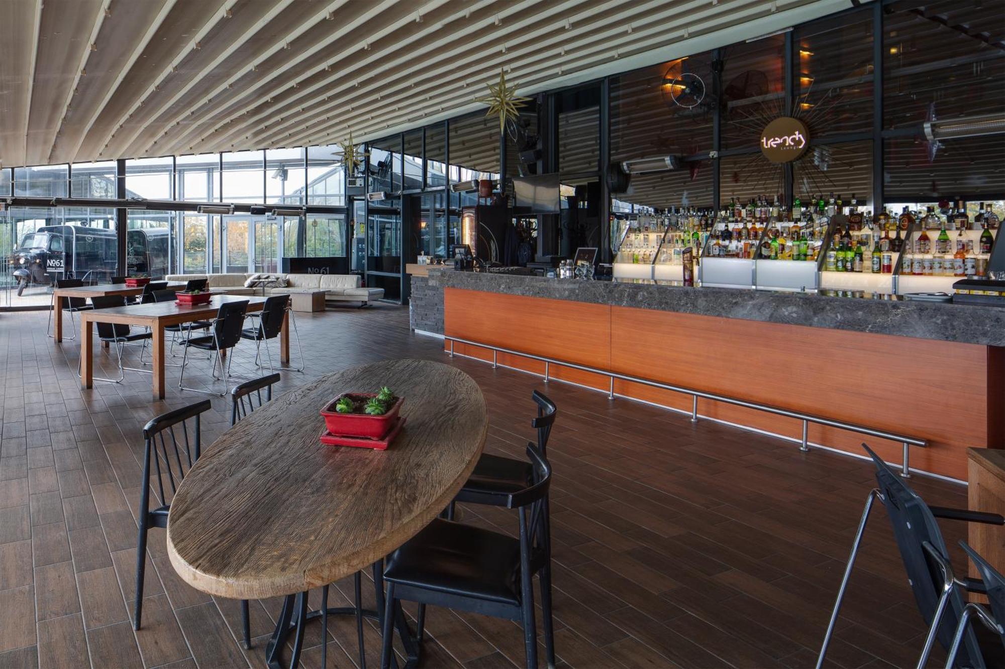 Sheraton Istanbul Atakoy Hotel מראה חיצוני תמונה The bar at the 100th floor
