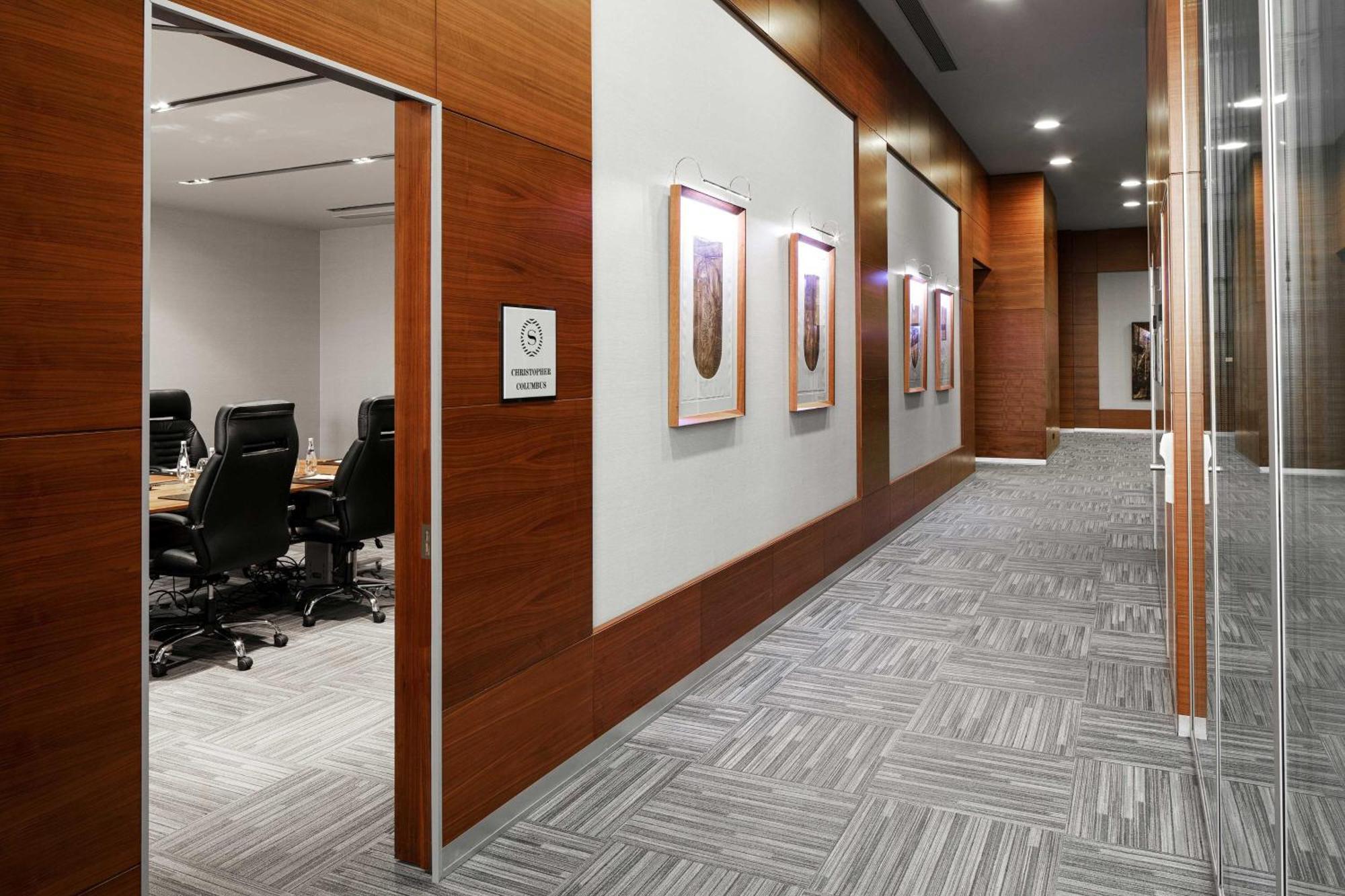 Sheraton Istanbul Atakoy Hotel מראה חיצוני תמונה Interior of the office of the United States Department of the Treasury