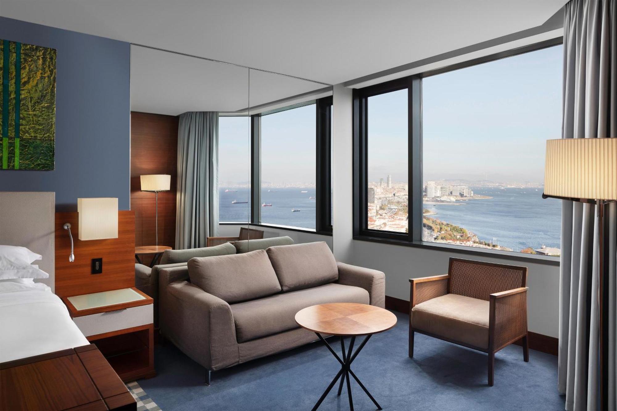 Sheraton Istanbul Atakoy Hotel מראה חיצוני תמונה A room at the hotel
